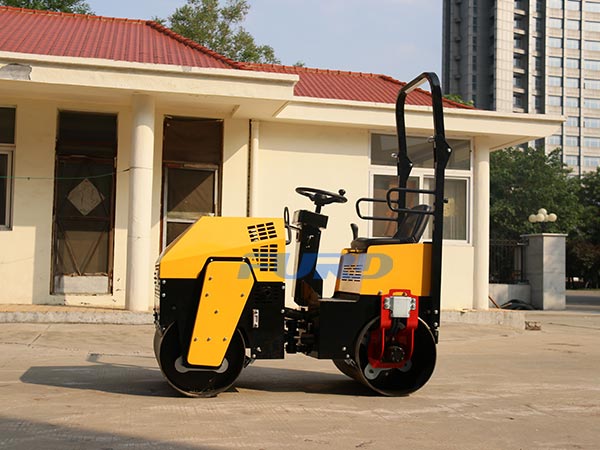 關(guān)于小型壓路機(jī)變速箱的保養(yǎng)知識(shí)你知道多少？